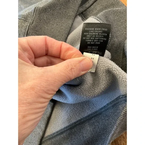 Under Armour Women's Gray Semi Fitted Full Zip Hoodie Sweatshirt SM - Picture 5 of 11